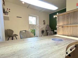 Pronájem obchodního prostoru, Sadská, Prokopova, 24 m2