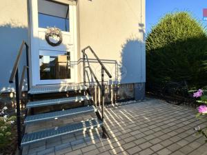 Pronájem obchodního prostoru, Sadská, Prokopova, 24 m2