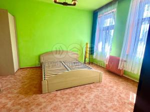 Prodej rodinného domu, Krnov - Pod Bezručovým vrchem, Albrechtická, 285 m2