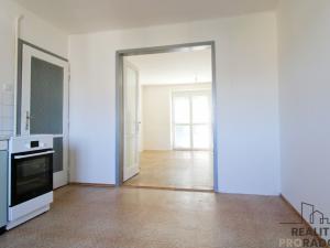 Pronájem bytu 1+1, Zlín, Štefánikova, 39 m2