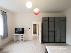 Pronájem bytu 2+kk, Praha - Veleslavín, Za vokovickou vozovnou, 51 m2