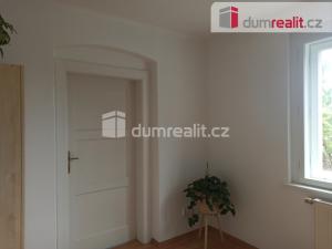 Pronájem bytu 2+kk, Karlovy Vary - Doubí, Lesní, 47 m2