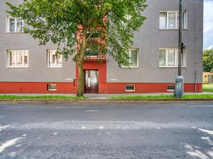 Pronájem bytu 2+1, Chomutov, Rokycanova, 49 m2