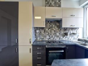 Pronájem bytu 2+kk, Králův Dvůr - Karlova Huť, Na Louce, 39 m2