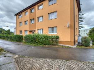 Pronájem bytu 2+kk, Králův Dvůr - Karlova Huť, Na Louce, 39 m2