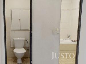 Prodej bytu 3+1, Praha - Libuš, K lukám, 68 m2