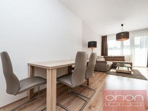 Pronájem bytu 2+kk, Praha - Žižkov, V zahrádkách, 56 m2