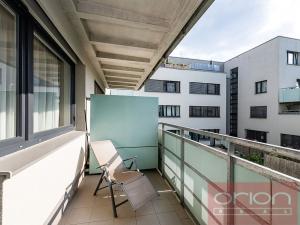 Pronájem bytu 2+kk, Praha - Žižkov, V zahrádkách, 56 m2