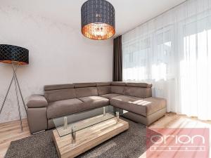 Pronájem bytu 2+kk, Praha - Žižkov, V zahrádkách, 56 m2