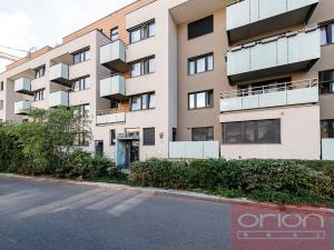 Pronájem bytu 2+kk, Praha - Žižkov, V zahrádkách, 56 m2