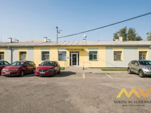 Pronájem kanceláře, Hradec Králové - Slezské Předměstí, Bieblova, 35 m2