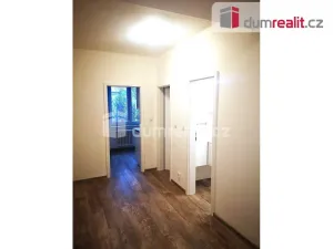 Pronájem bytu 3+1, Plzeň - Jižní Předměstí, Baarova, 80 m2