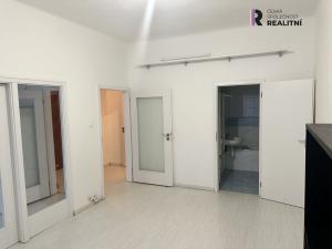 Pronájem bytu 1+1, Praha - Vinohrady, Soběslavská, 40 m2