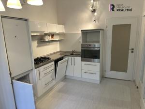 Pronájem bytu 1+1, Praha - Vinohrady, Soběslavská, 40 m2