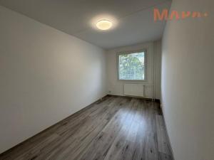 Pronájem bytu 3+1, Plzeň - Bolevec, Kralovická, 62 m2