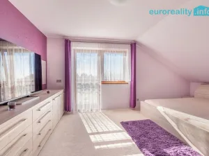 Prodej rodinného domu, Libeř - Libeň, 270 m2