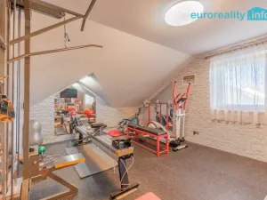 Prodej rodinného domu, Libeř - Libeň, 270 m2