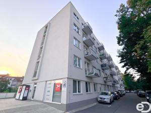Prodej bytu 3+kk, Praha - Strašnice, Limuzská, 87 m2