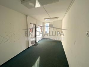 Pronájem skladu, České Budějovice - České Budějovice 6, nám. Švabinského, 109 m2