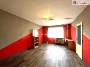 Prodej bytu 2+1, Cheb, Na Hradčanech, 62 m2