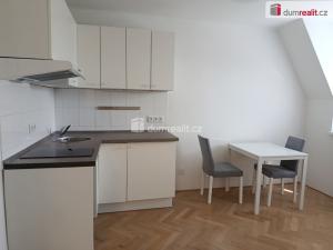 Pronájem bytu 1+1, Praha - Michle, Týmlova, 28 m2