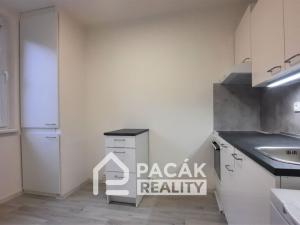 Pronájem bytu 2+1, Olomouc - Neředín, Stiborova, 45 m2