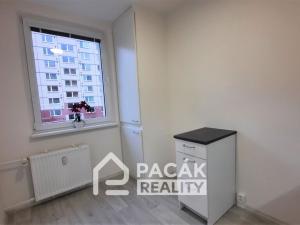 Pronájem bytu 2+1, Olomouc - Neředín, Stiborova, 45 m2