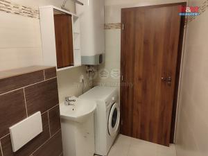 Pronájem bytu 1+kk, Praha - Hloubětín, Kukelská, 26 m2
