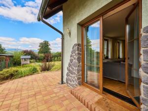 Prodej rodinného domu, Vlčice, 180 m2