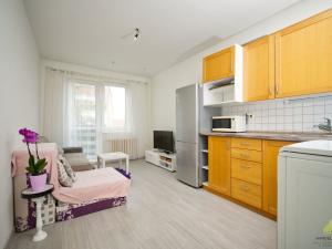 Prodej bytu 2+kk, Telč - Telč-Staré Město, Komenského, 38 m2