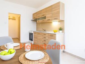 Pronájem bytu 1+1, Ostrava - Poruba, Čs. exilu, 36 m2