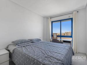 Prodej bytu 3+kk, Torrevieja, Španělsko, 45 m2