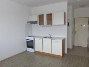 Pronájem bytu 1+kk, Plzeň - Doubravka, Mohylová, 20 m2