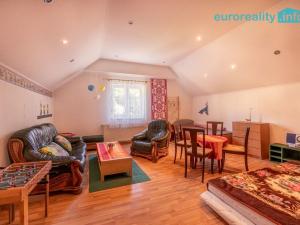 Prodej rodinného domu, Volfartice, 239 m2