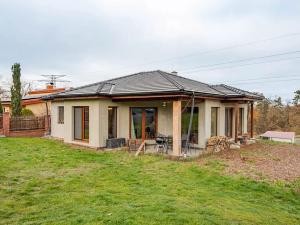 Prodej pozemku pro bydlení, Praha - Modřany, Do Lipin, 22202 m2