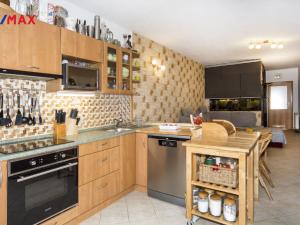 Prodej bytu 3+kk, Nupaky, Za Hotelem, 84 m2
