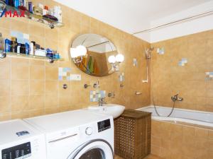 Prodej bytu 3+kk, Nupaky, Za Hotelem, 84 m2