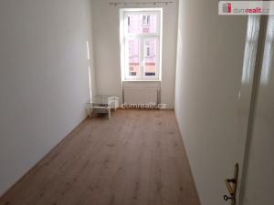 Prodej bytu 3+1, Karlovy Vary - Rybáře, Sokolovská, 90 m2