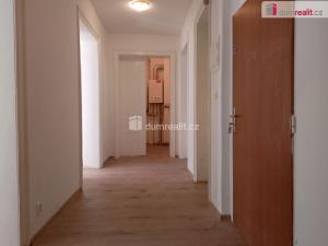 Prodej bytu 3+1, Karlovy Vary - Rybáře, Sokolovská, 90 m2