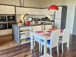 Prodej vily, Martiněves, 938 m2