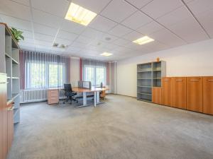 Pronájem obchodního prostoru, Nymburk, Dopravní, 200 m2