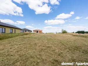 Prodej pozemku pro bydlení, Střítež, 640 m2