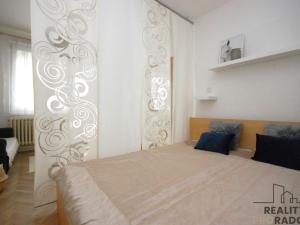 Prodej bytu 1+1, Brno, Štouračova, 31 m2