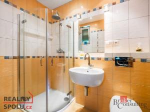 Prodej rodinného domu, Brno - Žebětín, Akátová, 222 m2