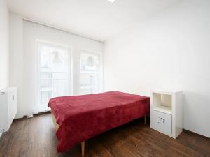 Pronájem bytu 2+kk, Brno, Bratislavská, 45 m2