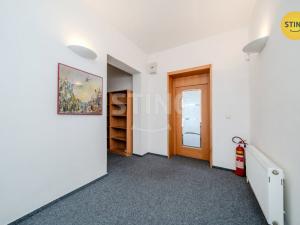 Pronájem kanceláře, Ostrava - Zábřeh, 250 m2