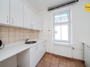 Pronájem kanceláře, Ostrava, Starobělská, 250 m2