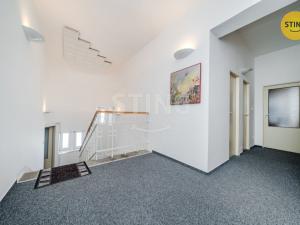Pronájem kanceláře, Ostrava, Starobělská, 250 m2