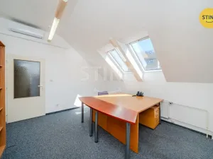 Pronájem kanceláře, Ostrava, Starobělská, 250 m2