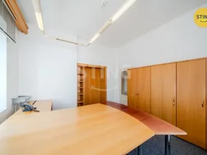 Pronájem kanceláře, Ostrava, Starobělská, 250 m2